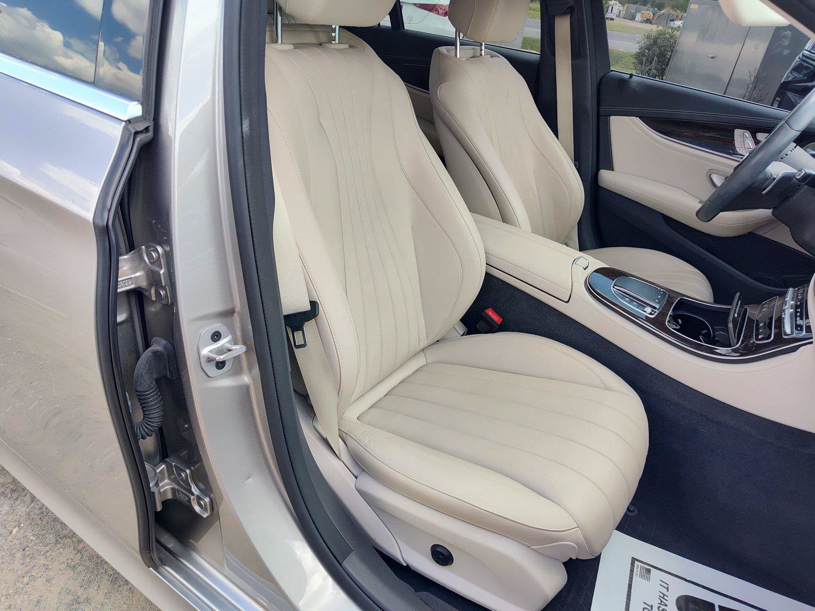 Certified 2022 Mercedes-Benz E 450 4MATIC Sedan image 21