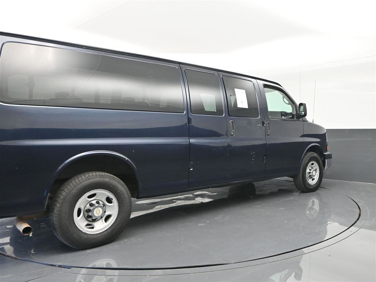 Used 2014 Chevrolet Express 3500 LT w/ LT Preferred Equipment Group image 5