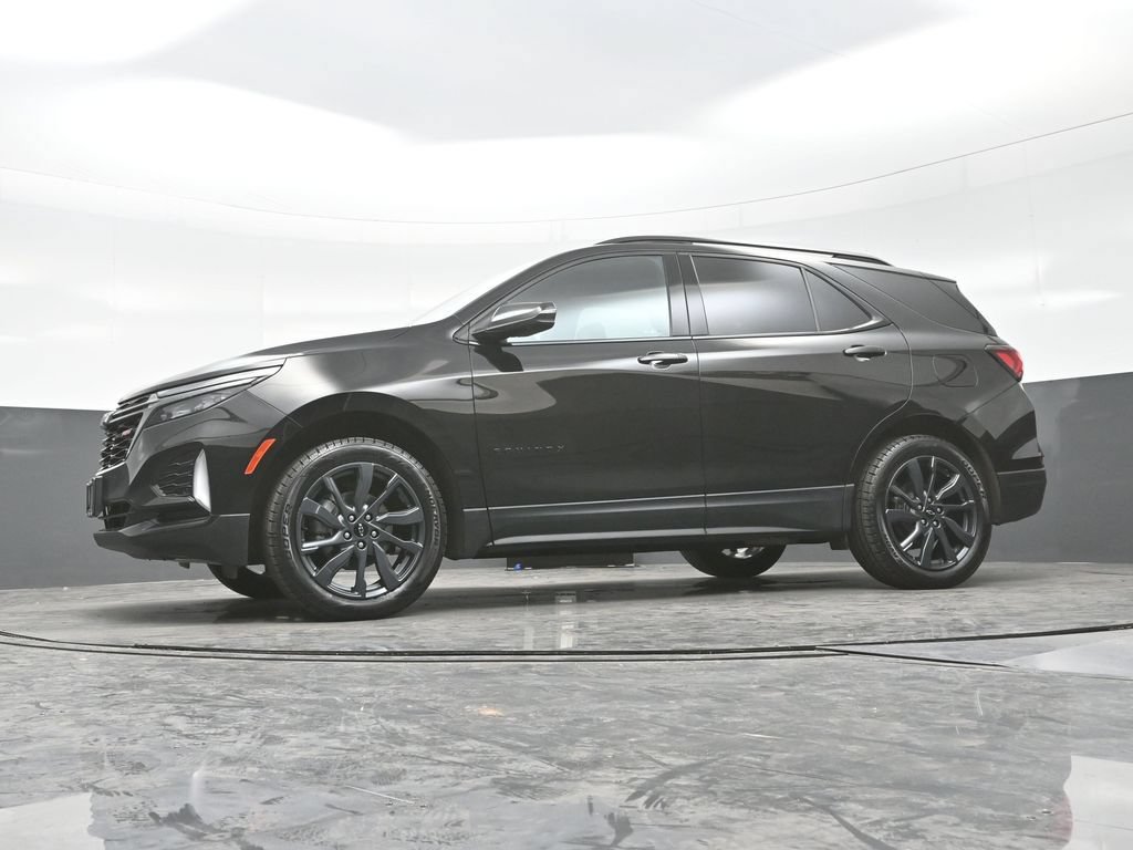 Used 2023 Chevrolet Equinox RS w/ RS Leather Package AWD/4WD image 26