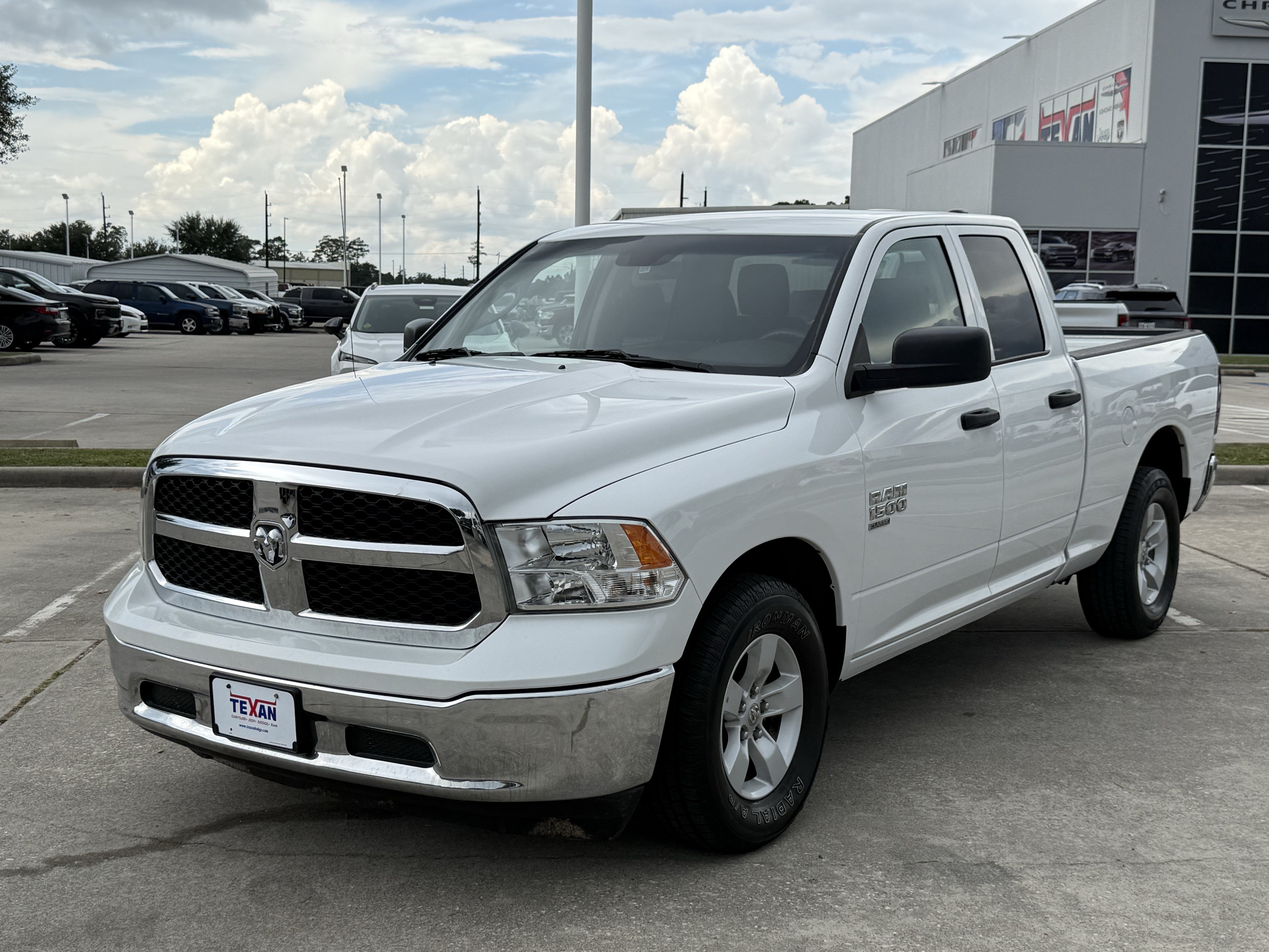 Used 2024 RAM 1500 Classic SLT RWD image 9