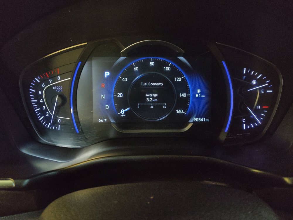 Used 2019 Hyundai Santa Fe SEL FWD image 23