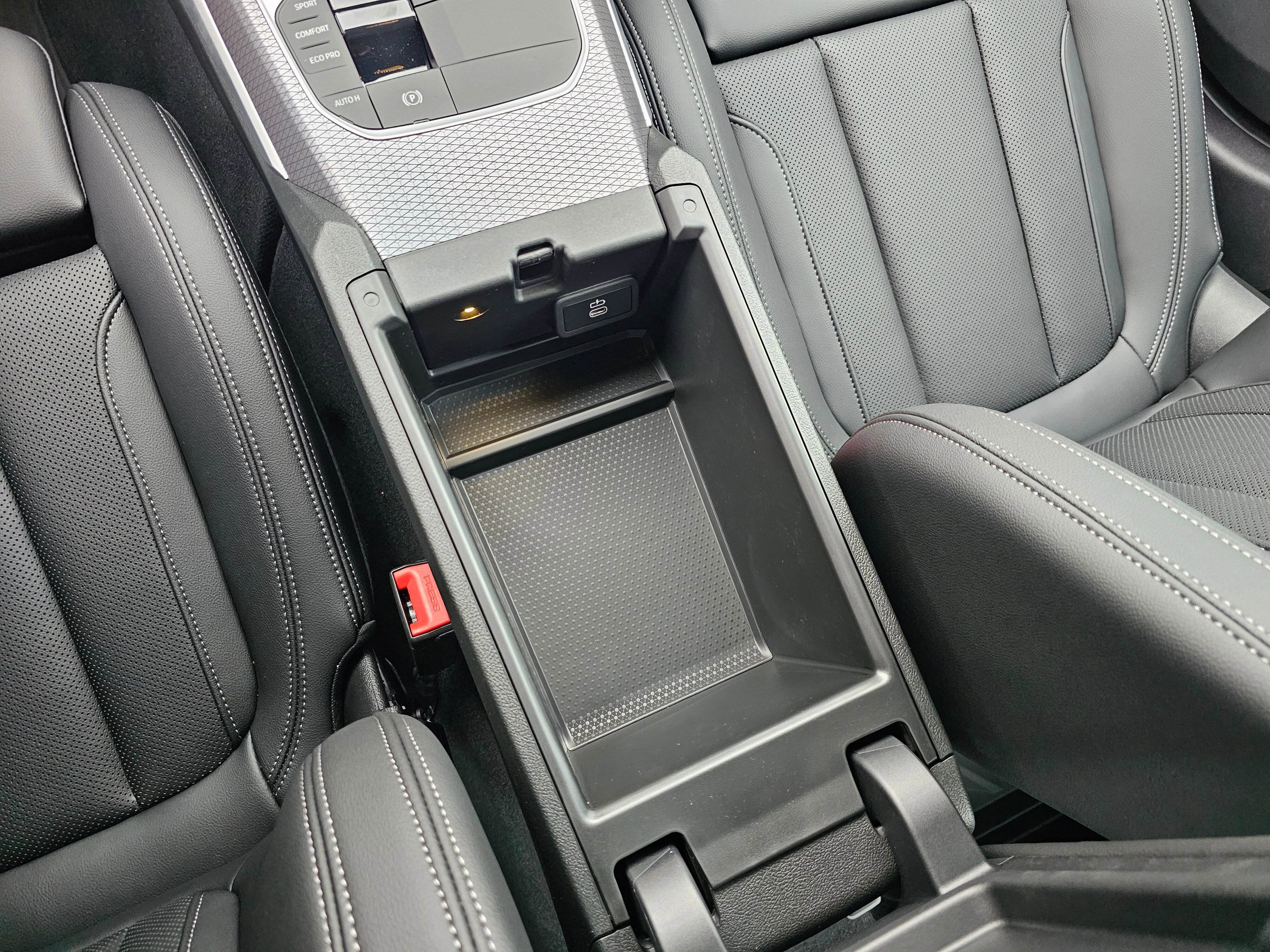 New 2025 BMW 330i xDrive Sedan image 24