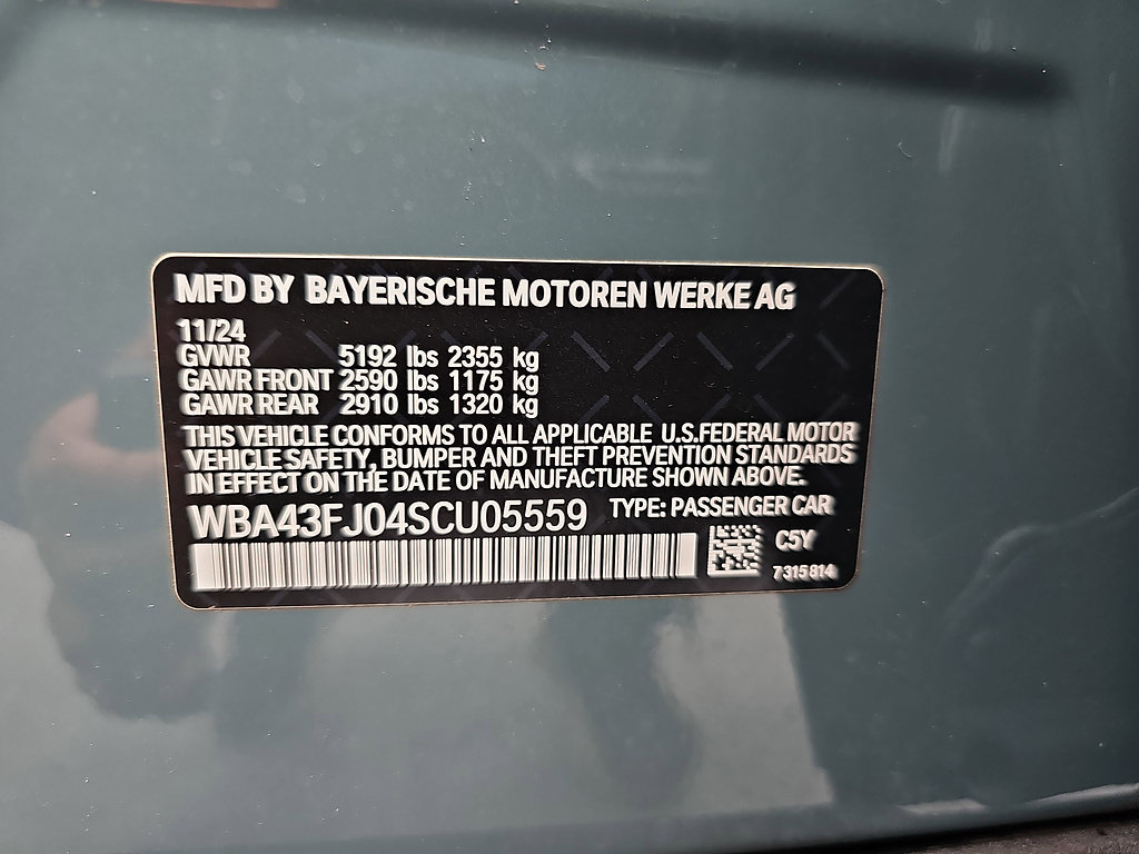 Used 2025 BMW 530i RWD image 36