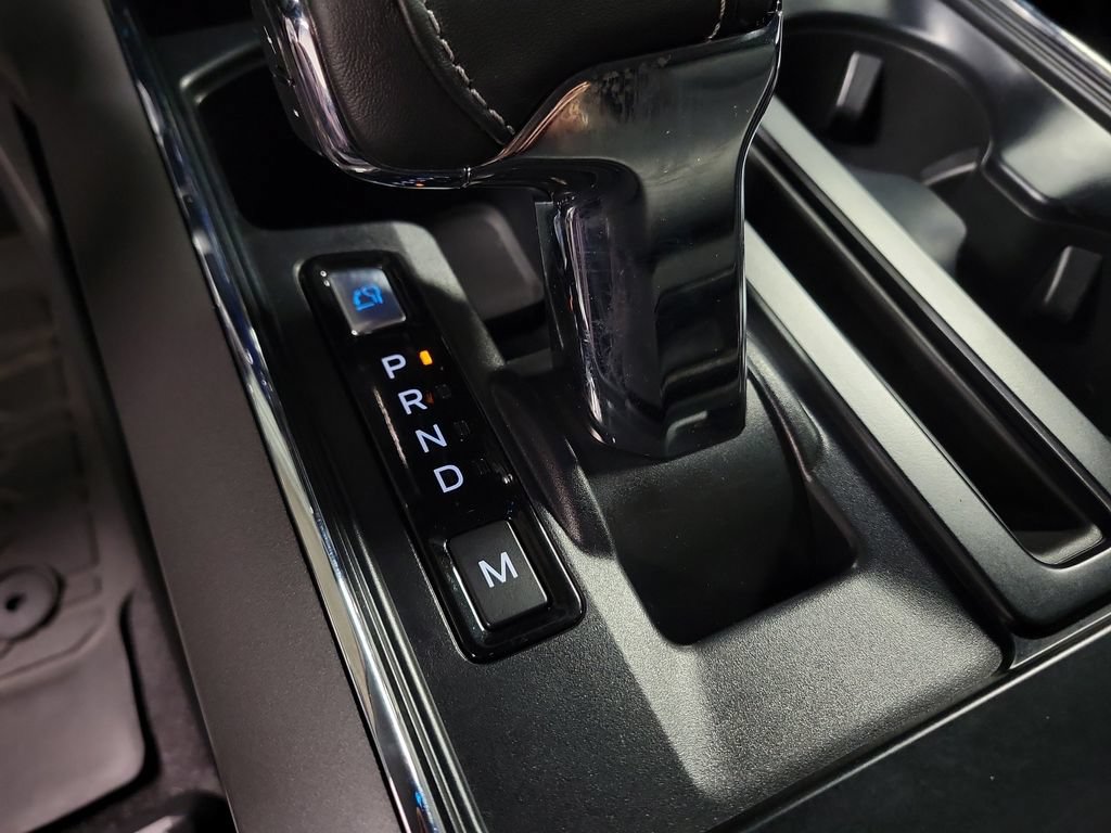 Used 2023 Ford F150 Lariat w/ FX4 Off-Road Package AWD/4WD image 22