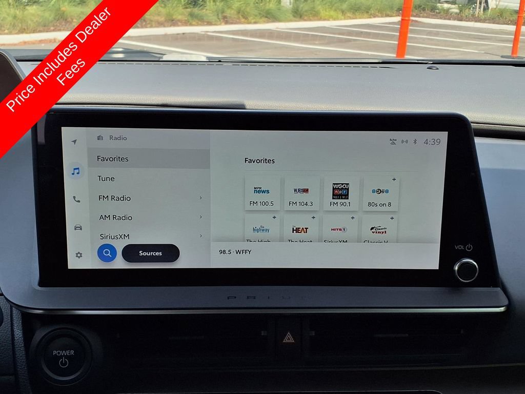 Used 2023 Toyota Prius XLE FWD image 20