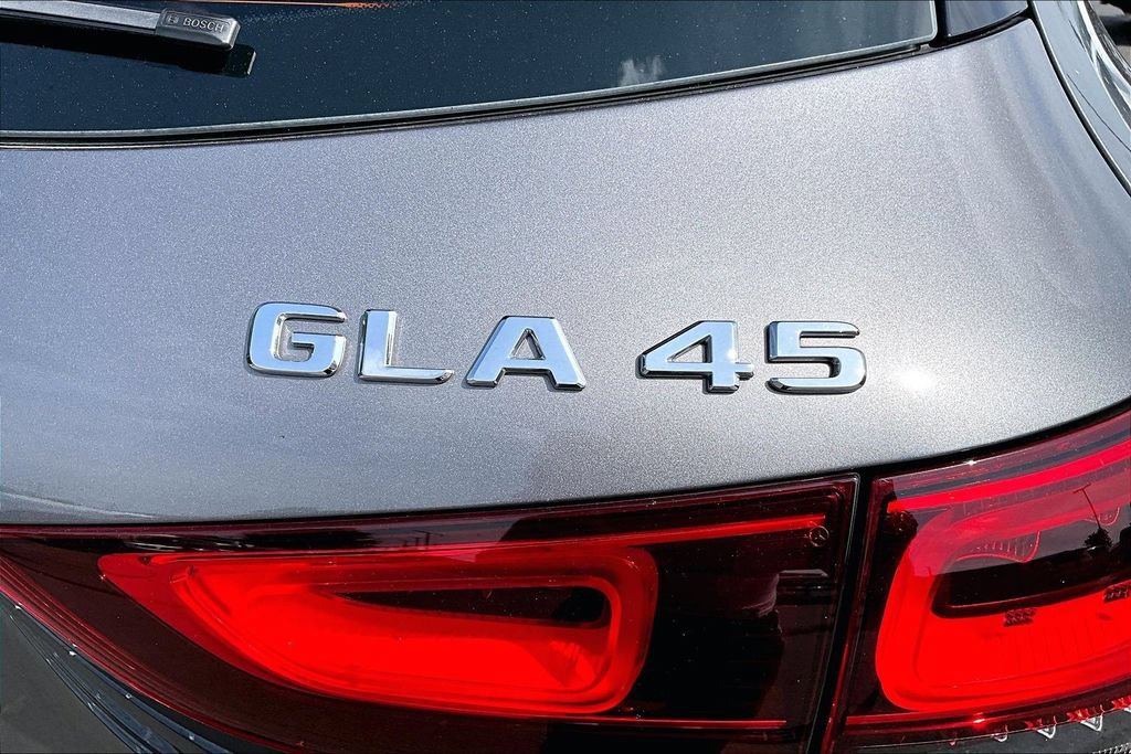 Used 2022 Mercedes-Benz GLA 45 AMG 4MATIC image 26