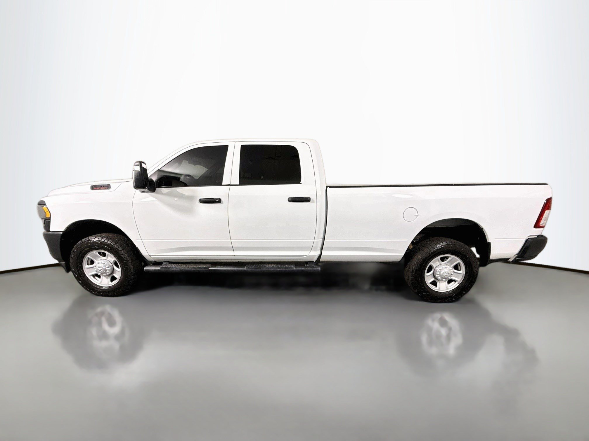 Used 2024 RAM 2500 Tradesman w/ Protection Group AWD/4WD image 6