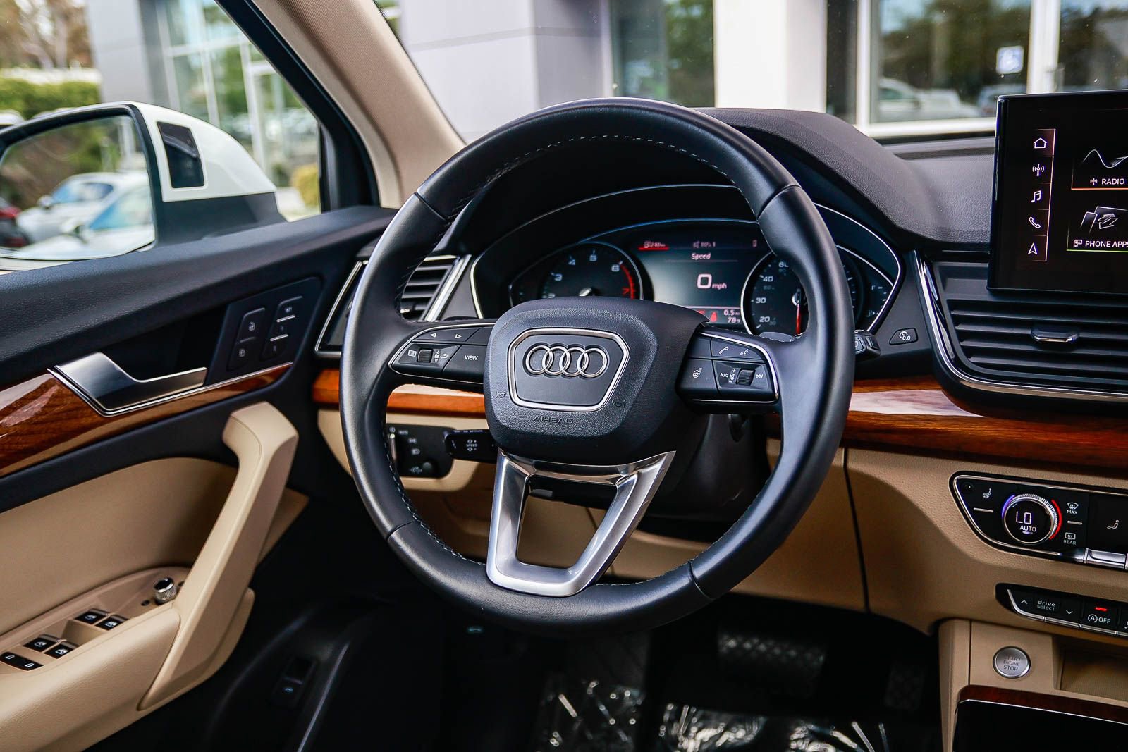 Used 2023 Audi Q5 Premium w/ Convenience Package AWD/4WD image 15
