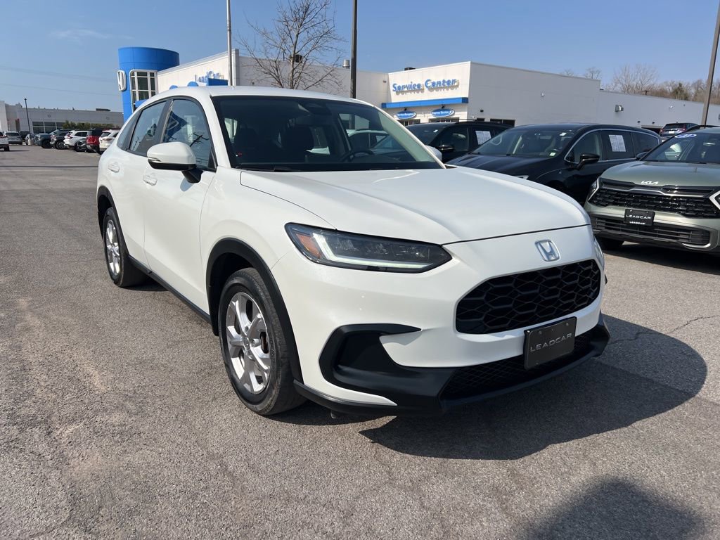 Used 2023 Honda HR-V LX image 7
