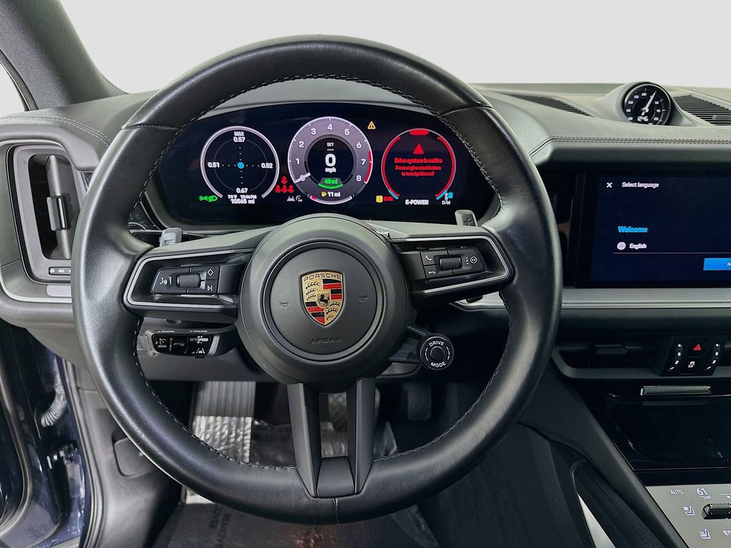 Certified 2024 Porsche Cayenne AWD/4WD image 12