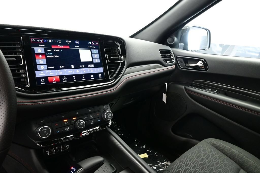 New 2026 Dodge Durango GT w/ Blacktop Package AWD/4WD image 17