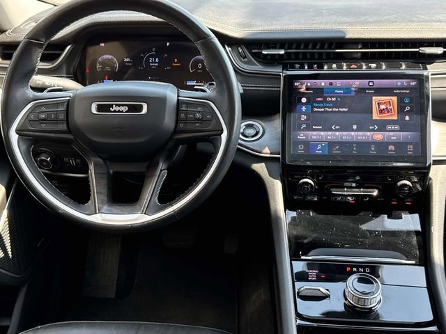 Used 2022 Jeep Grand Cherokee L Limited AWD/4WD image 3