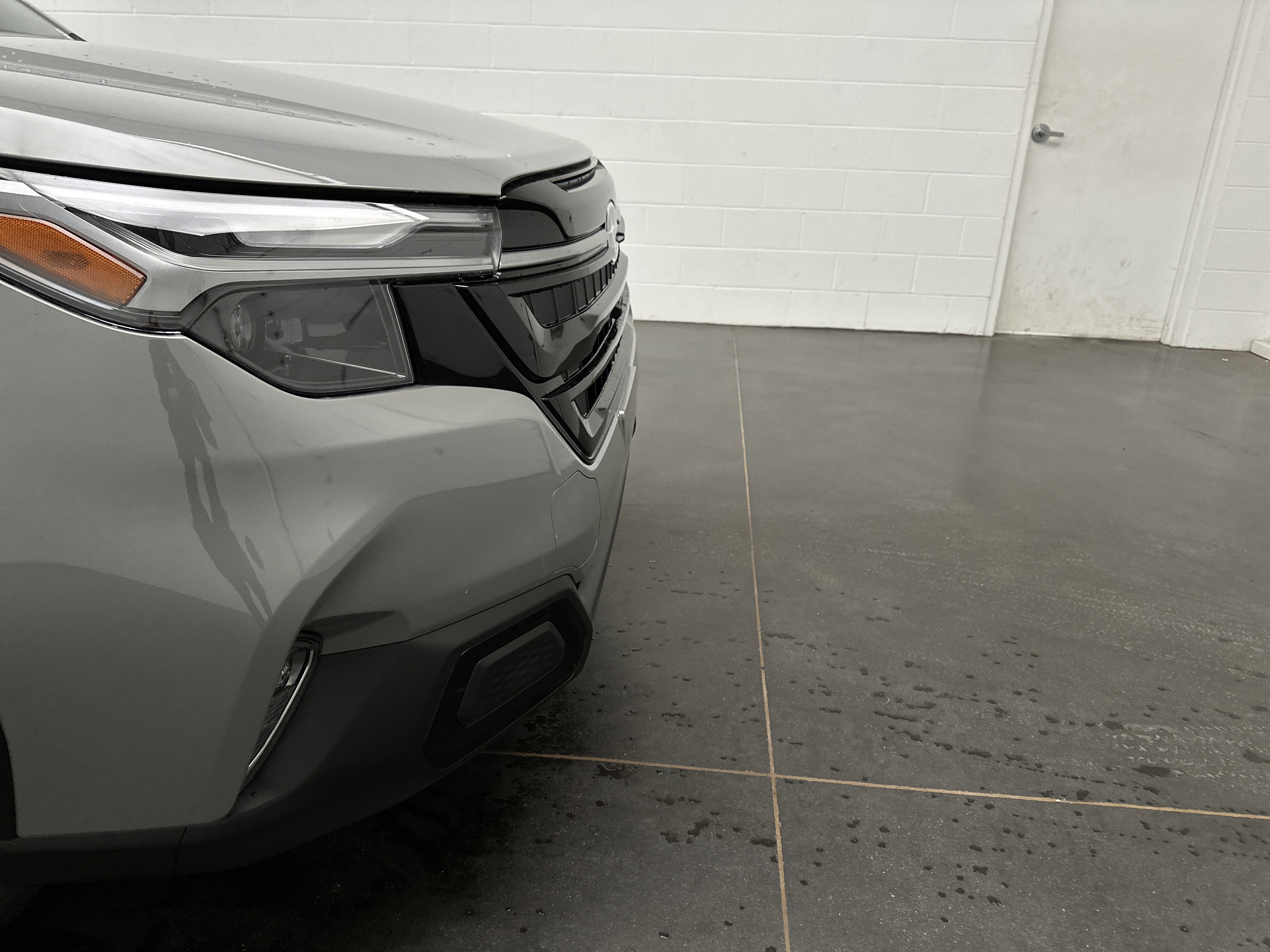 New 2025 Subaru Forester Touring image 2