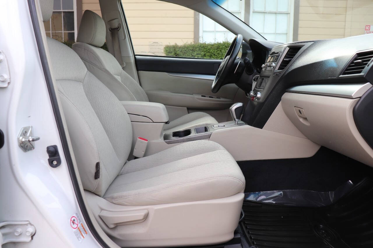 Used 2011 Subaru Outback 2.5i Premium AWD/4WD image 17