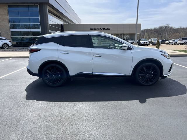 Used 2024 Nissan Murano Platinum w/ Cargo Package image 2