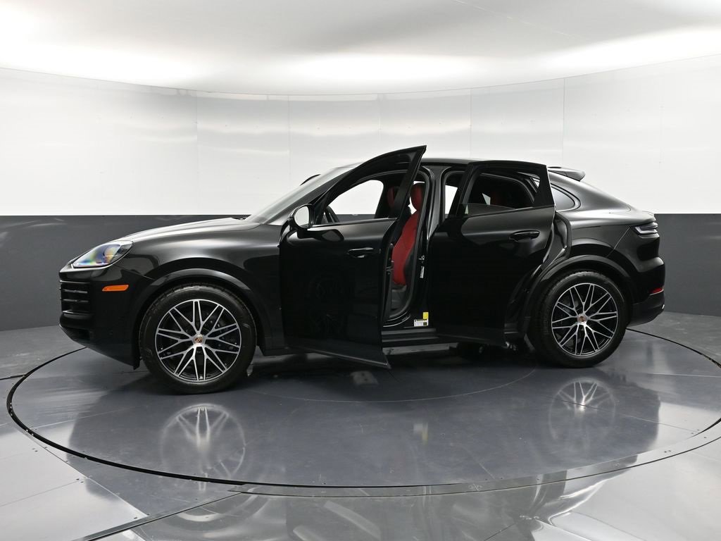 New 2026 Porsche Cayenne Coupe image 37