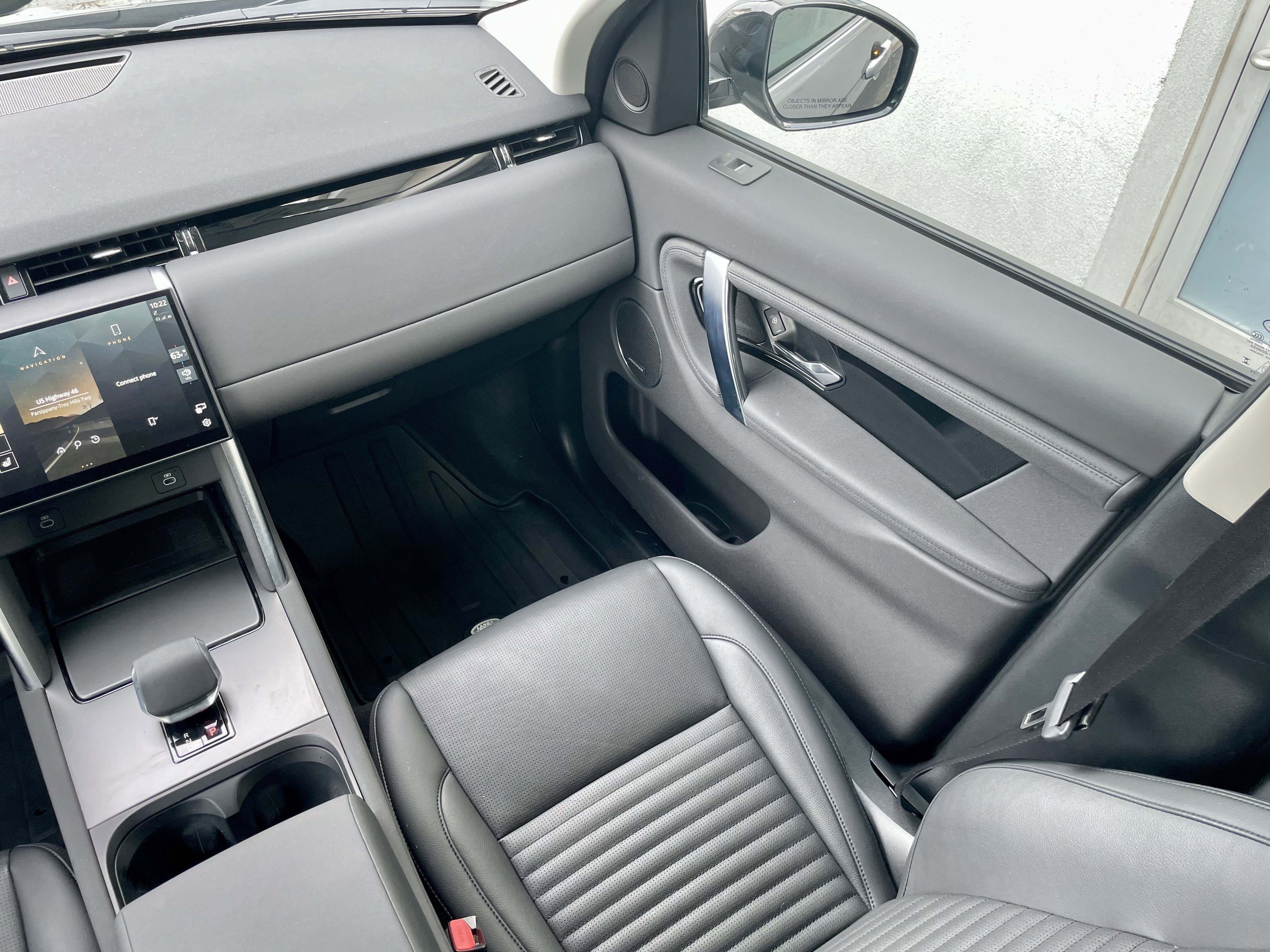 Certified 2024 Land Rover Discovery Sport S image 18