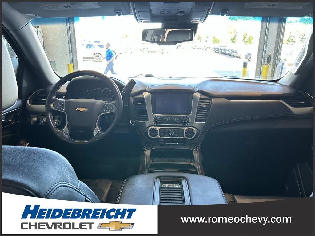 Used 2020 Chevrolet Tahoe Premier AWD/4WD image 17