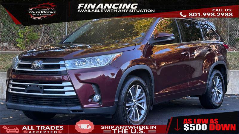 Used 2017 Toyota Highlander XLE w/ Carpet Mat Package