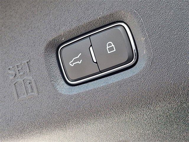 Used 2025 Ford Expedition Max Active image 31