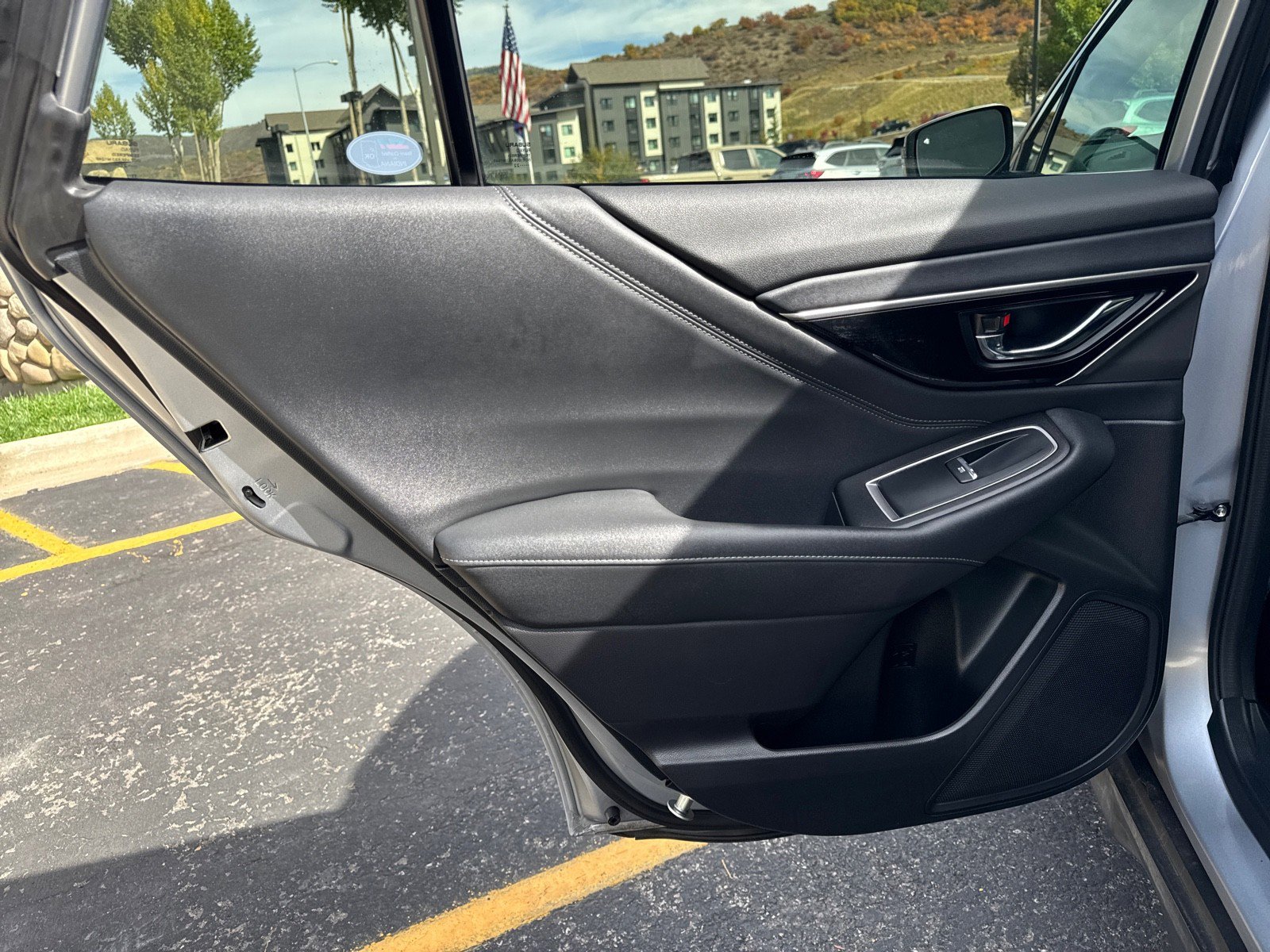 Used 2022 Subaru Outback Limited image 28