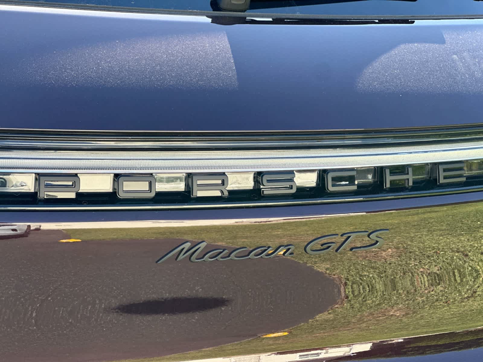 New 2026 Porsche Macan GTS AWD/4WD image 32