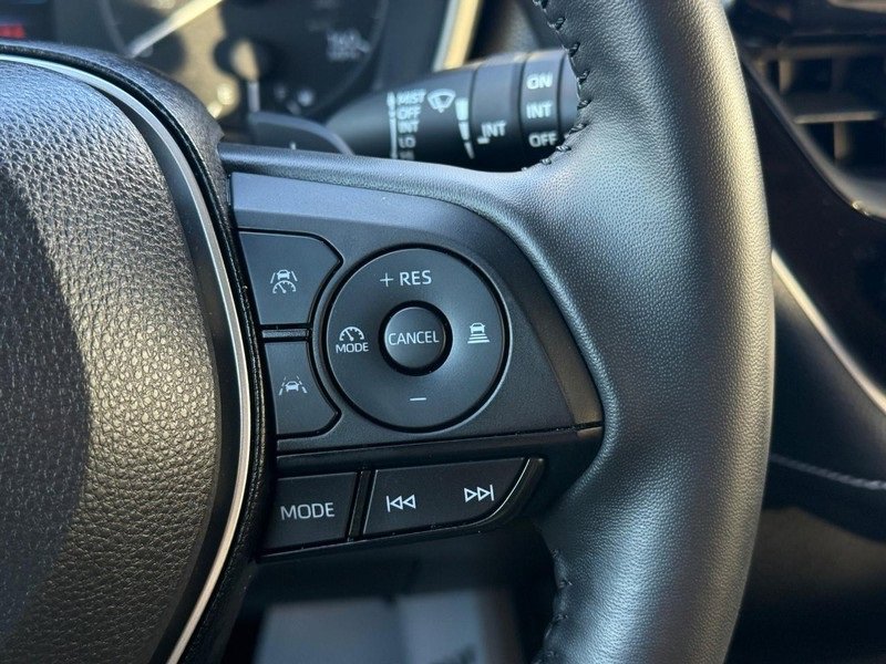 Used 2024 Toyota Corolla SE image 21