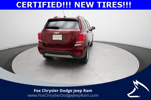 Used 2022 Chevrolet Trax LT w/ LT Convenience Package image 34