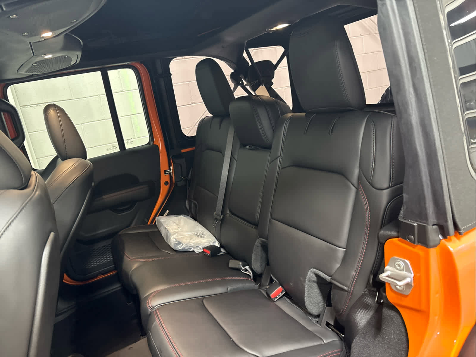 New 2025 Jeep Wrangler Unlimited Rubicon image 45