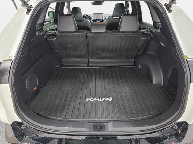 Certified 2021 Toyota RAV4 XSE AWD/4WD image 32