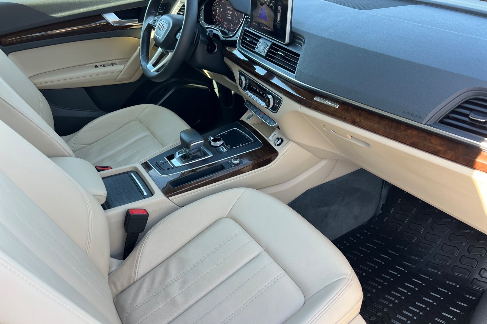 Used 2019 Audi Q5 2.0T Premium Plus w/ Premium Plus Package image 17