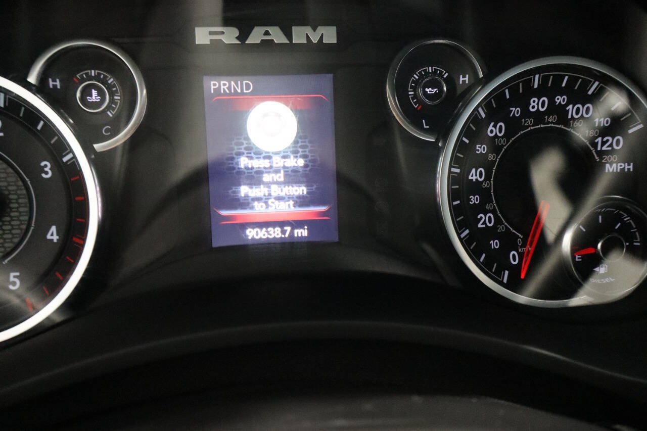 Used 2024 RAM 2500 Tradesman w/ Chrome Appearance Group AWD/4WD image 22