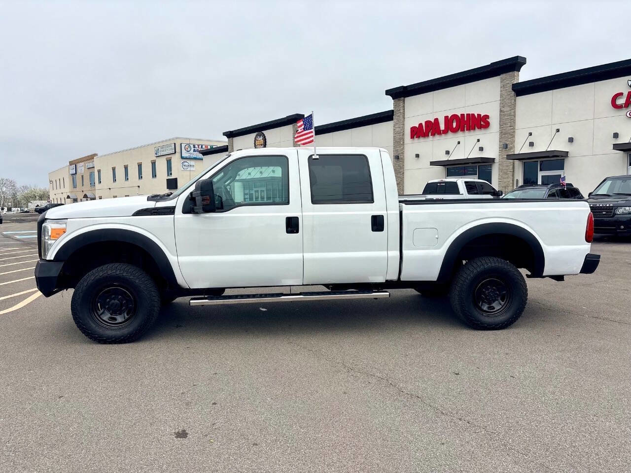 Used 2015 Ford F250 XLT image 3