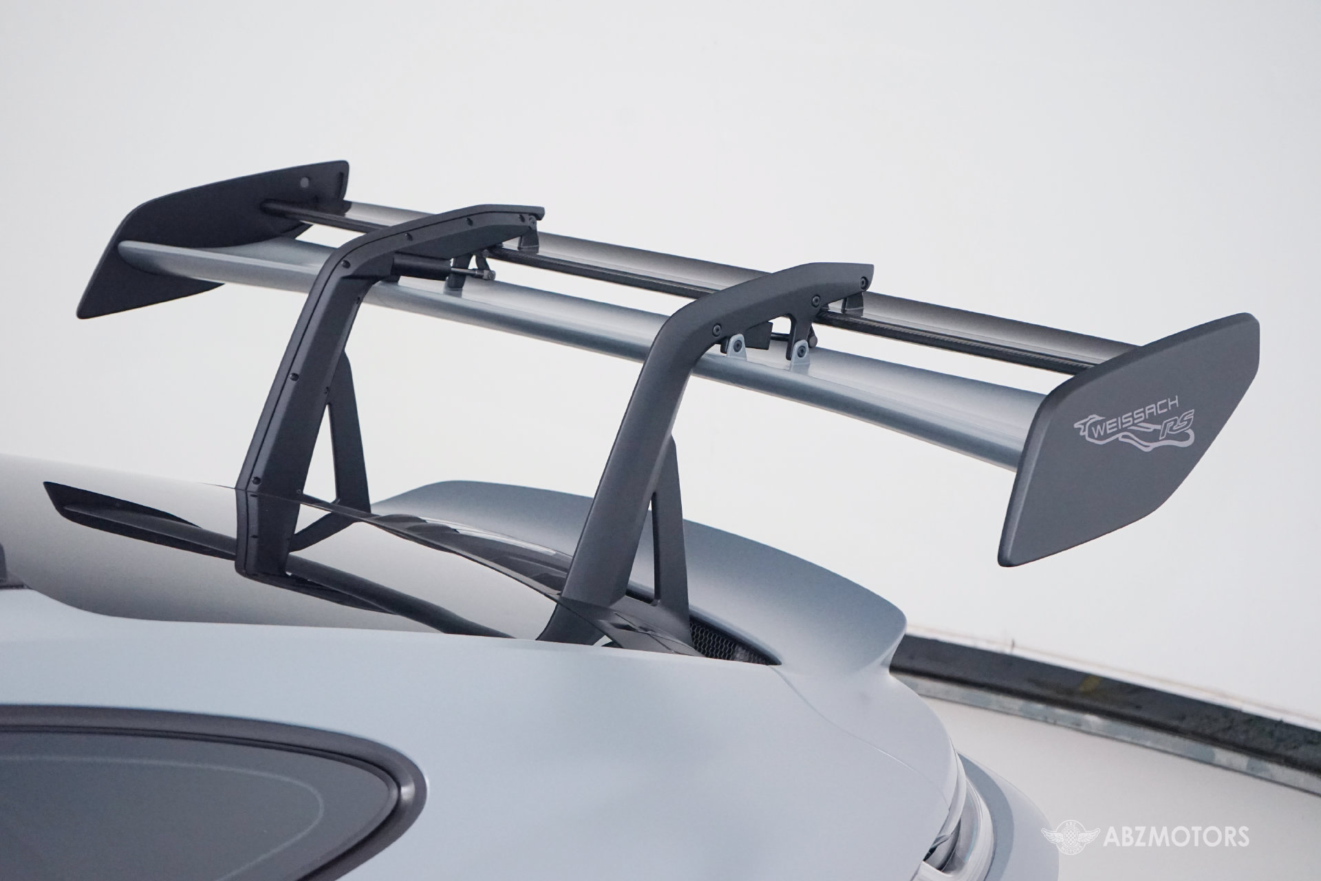 Used 2025 Porsche 911 GT3 RS RWD image 9