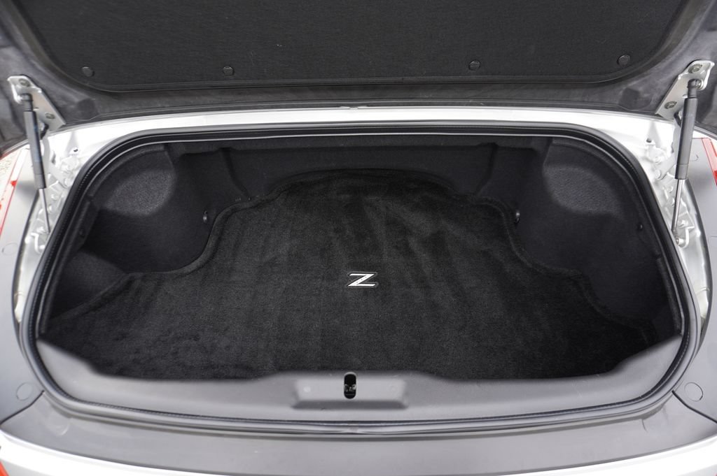 Used 2004 Nissan 350Z Enthusiast RWD image 27
