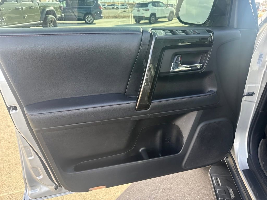 Used 2021 Toyota 4Runner TRD Off-Road Premium image 13