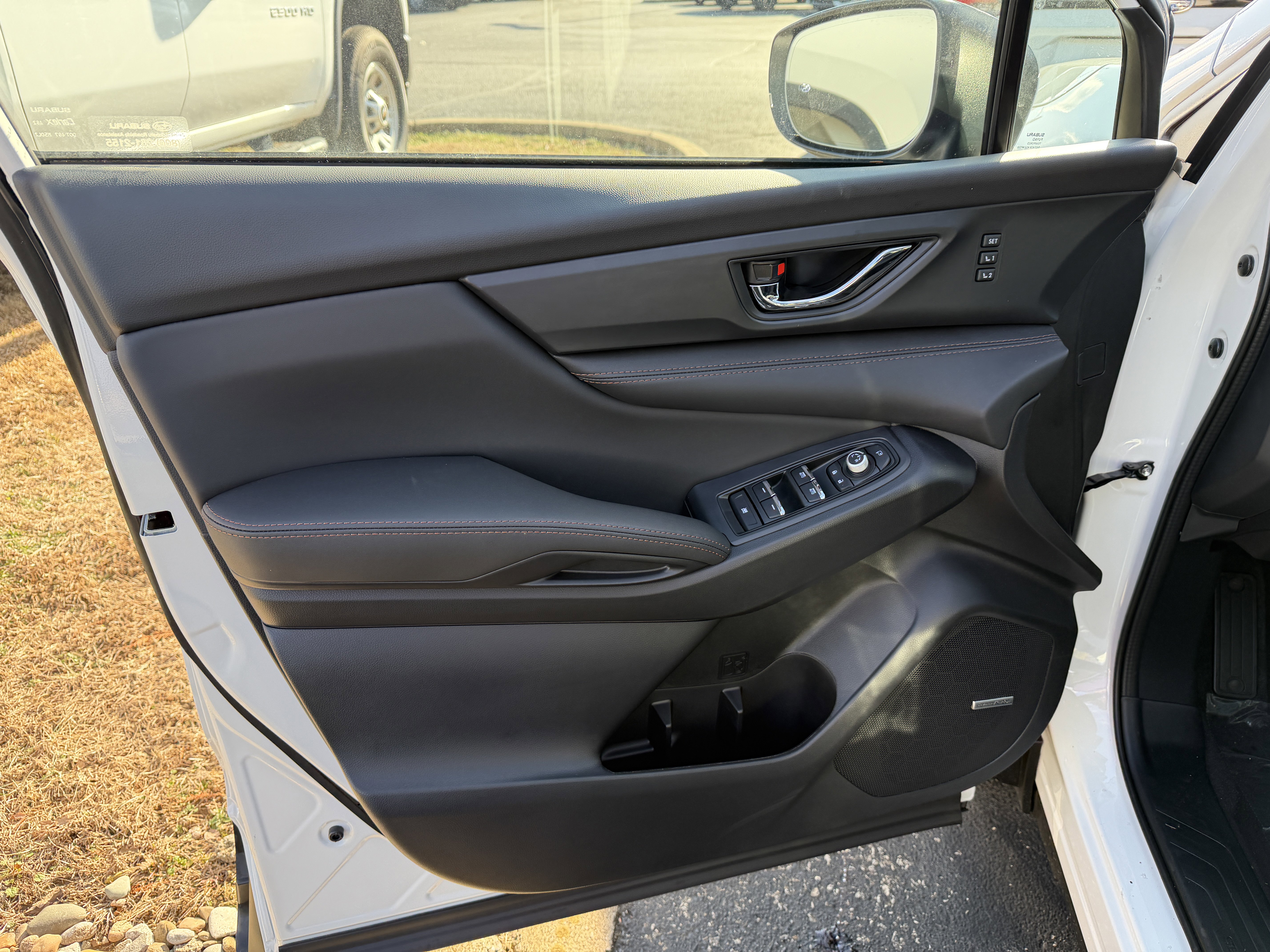 New 2026 Subaru Ascent Limited Bronze image 9