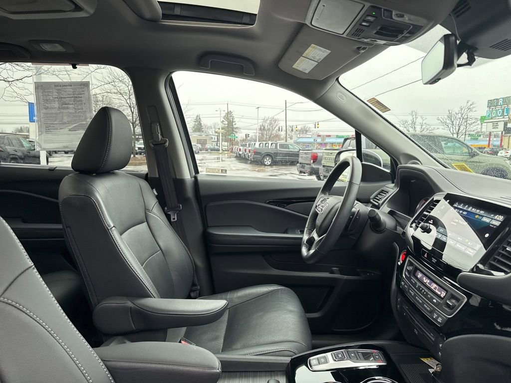 Used 2022 Honda Pilot Elite image 19