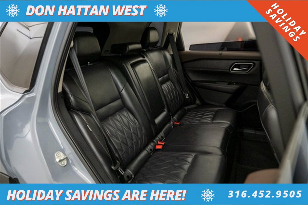 Used 2022 Nissan Rogue Platinum w/ Head-Up Display Package image 28