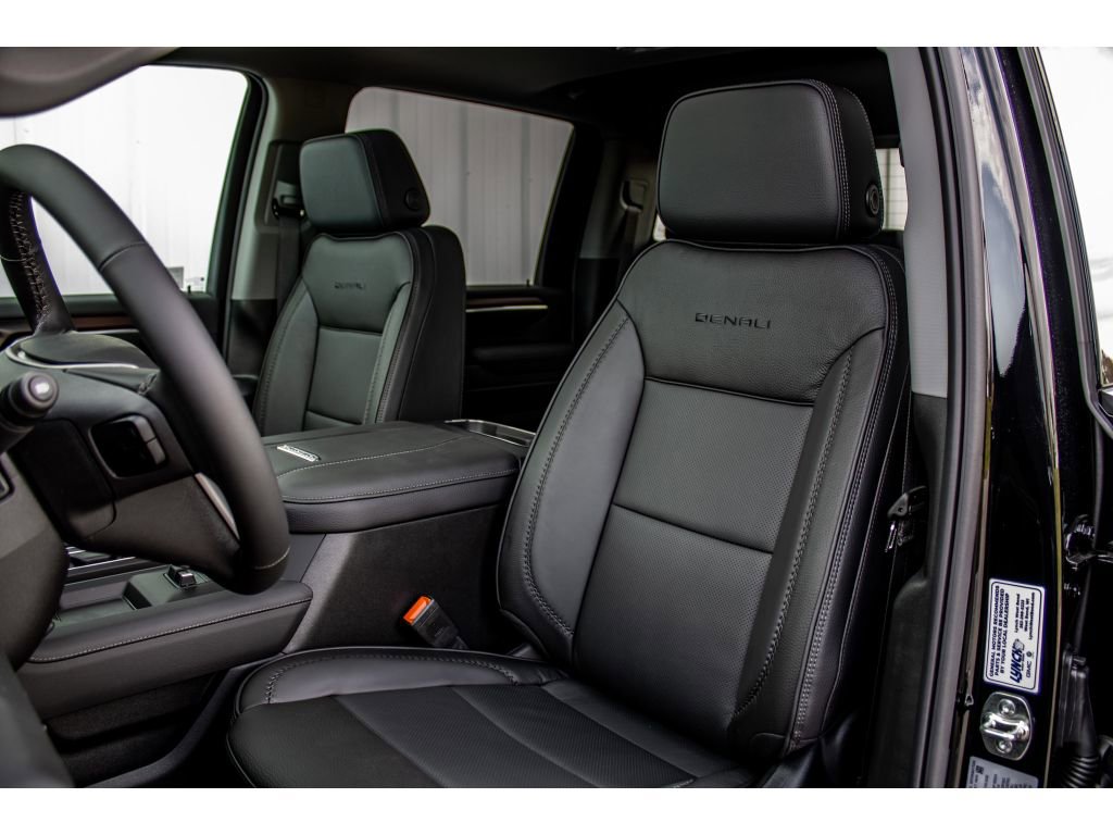 New 2026 GMC Sierra 2500 Denali w/ Denali Reserve Package image 21