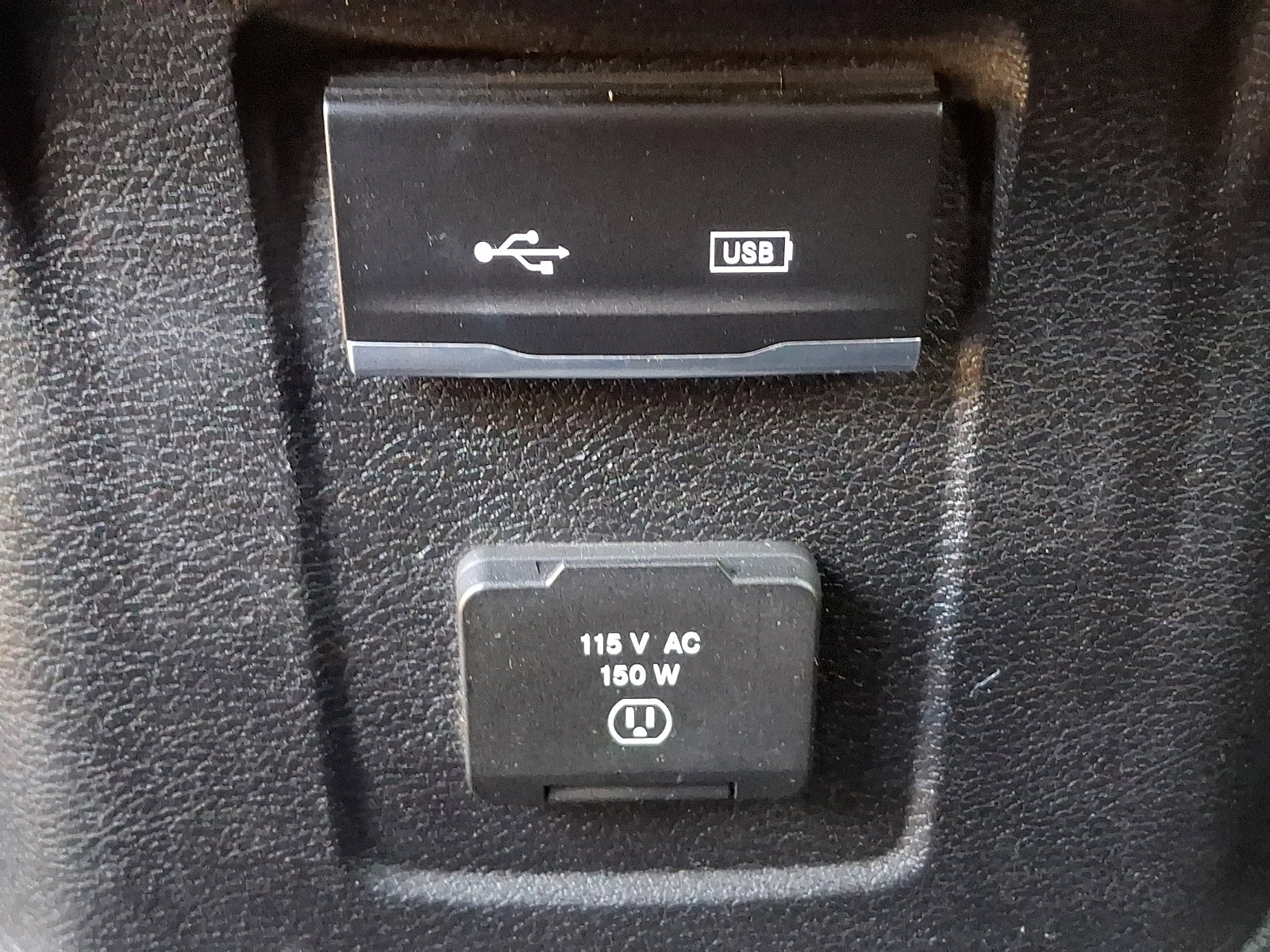 Certified 2019 Jeep Wrangler Unlimited Sahara image 11