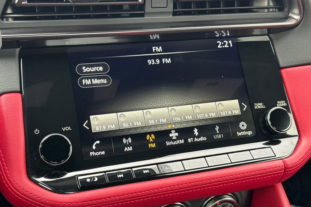 Used 2025 Nissan Z Performance w/ Floor Mat Package image 14