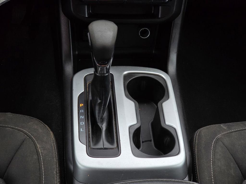 Used 2022 Chevrolet Colorado LT w/ LT Convenience Package RWD image 13