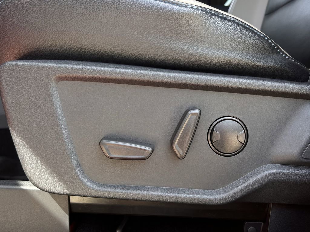 Used 2024 Ford Bronco Wildtrak image 27