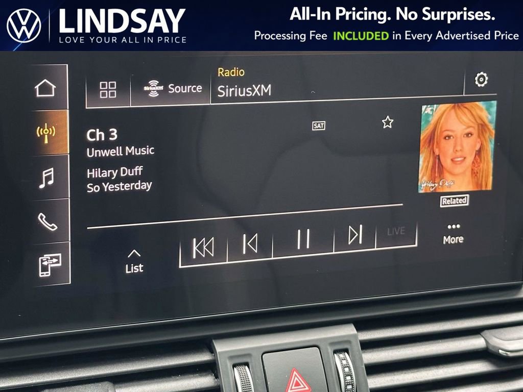 Used 2024 Audi Q5 e Premium Plus w/ Premium Plus Package image 16