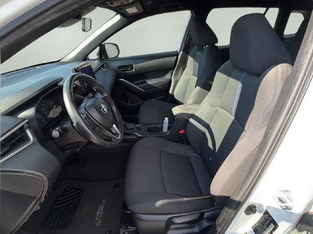 Used 2023 Toyota Corolla Cross AWD Hybrid image 20