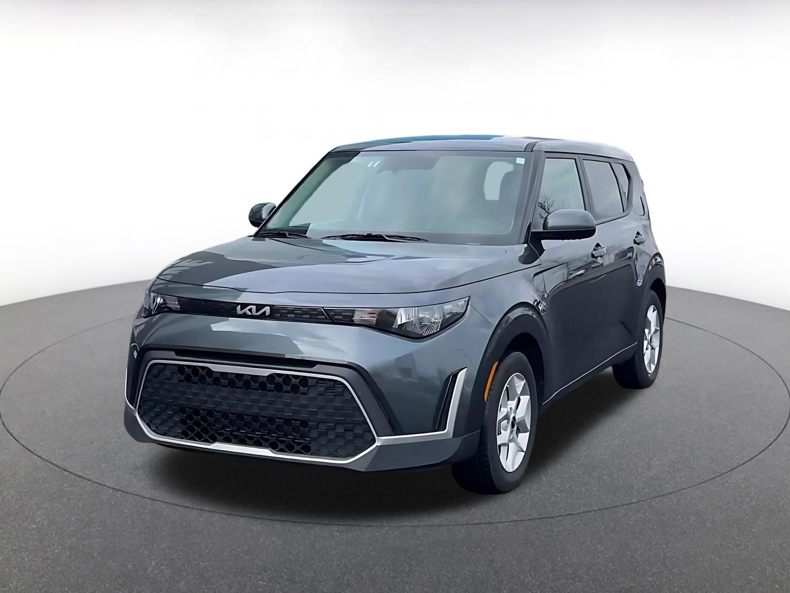 Used 2025 Kia Soul LX w/ LX Technology Package image 7