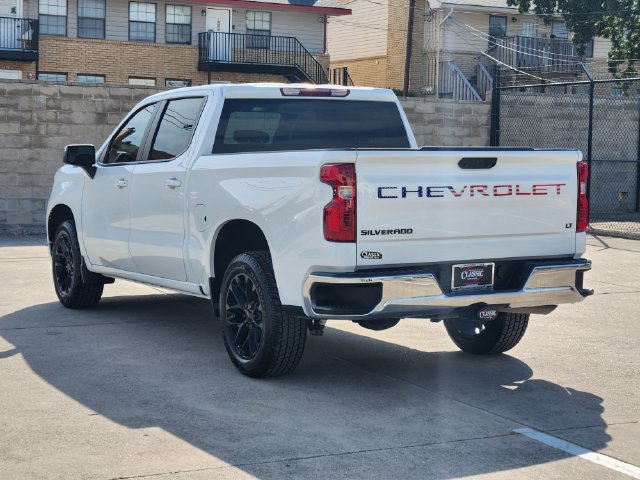 Used 2024 Chevrolet Silverado 1500 LT RWD image 3