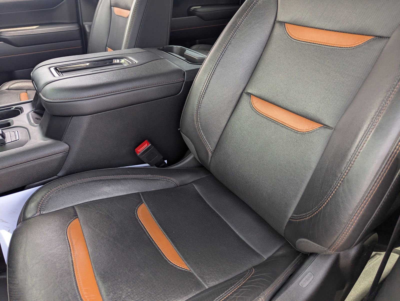 Used 2022 GMC Sierra 1500 AT4 AWD/4WD image 19