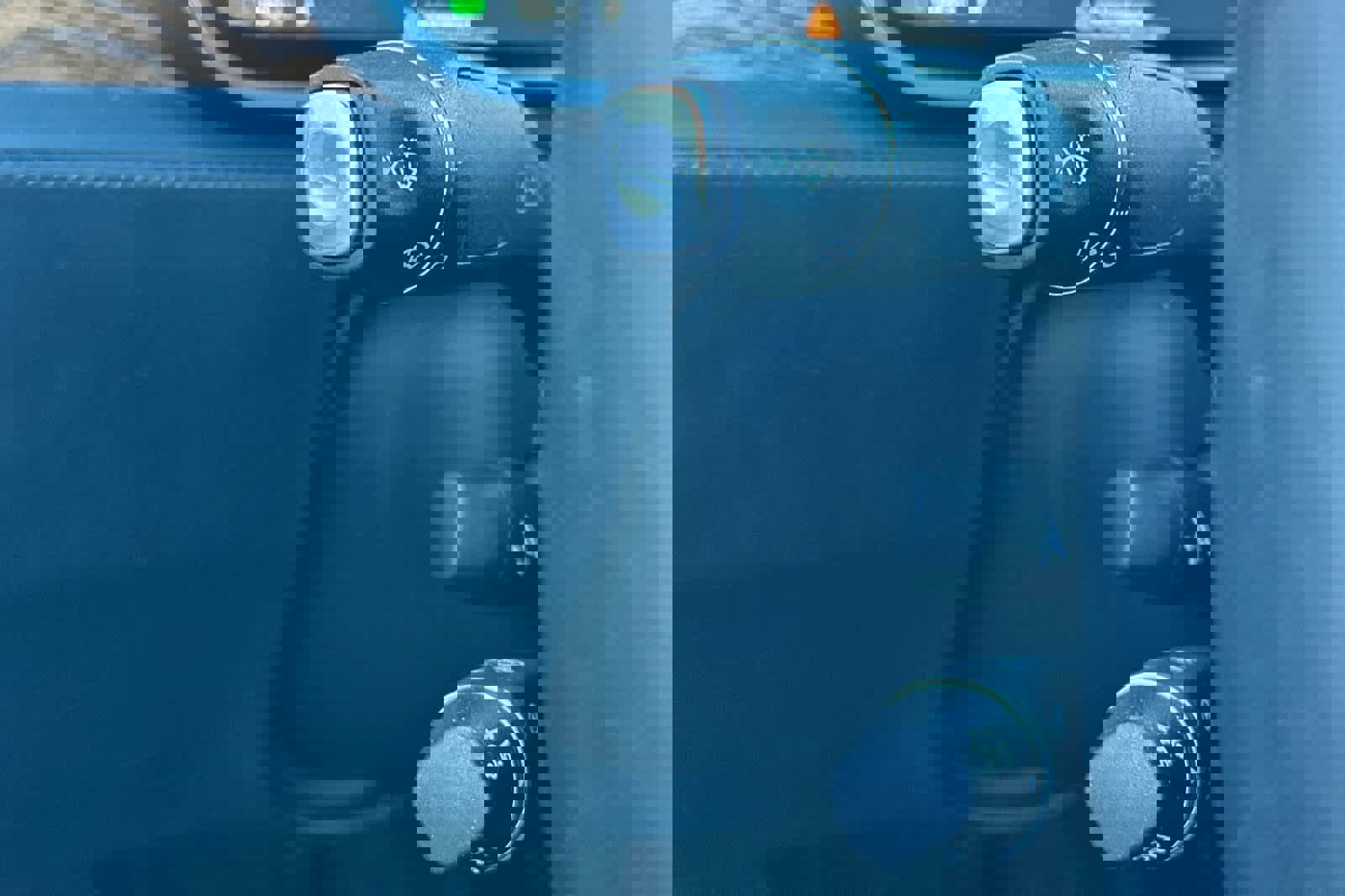 Used 2017 Tesla Model X image 29